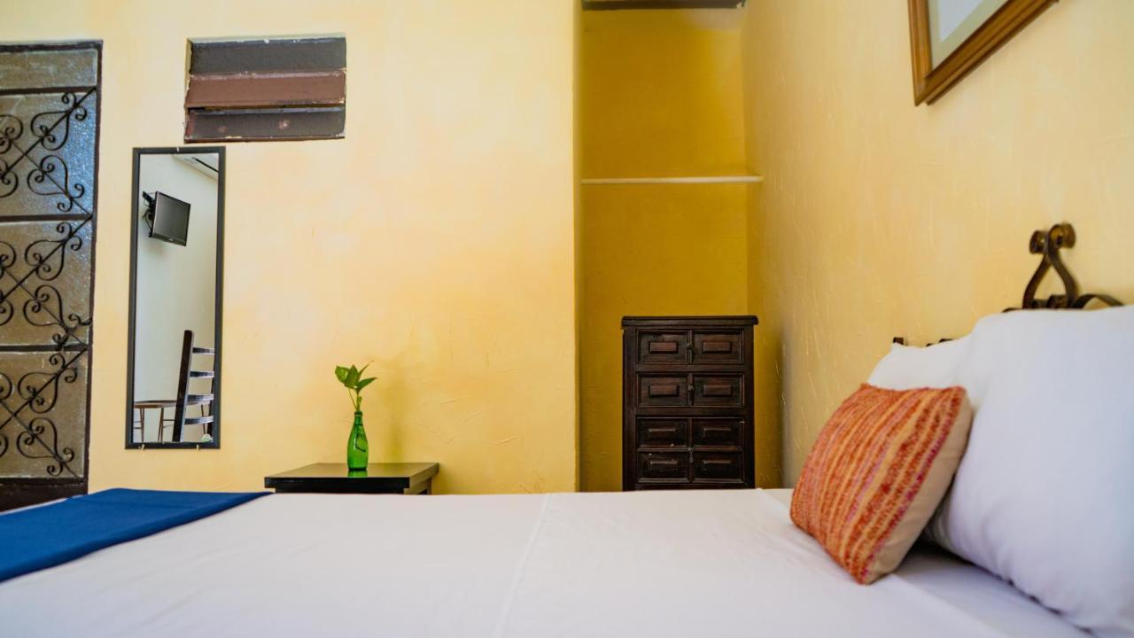 Hotel Mucuy Merida Exterior photo